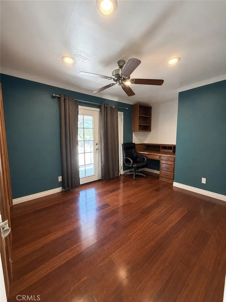 18925 Cedar Valley Newhall, CA 91321