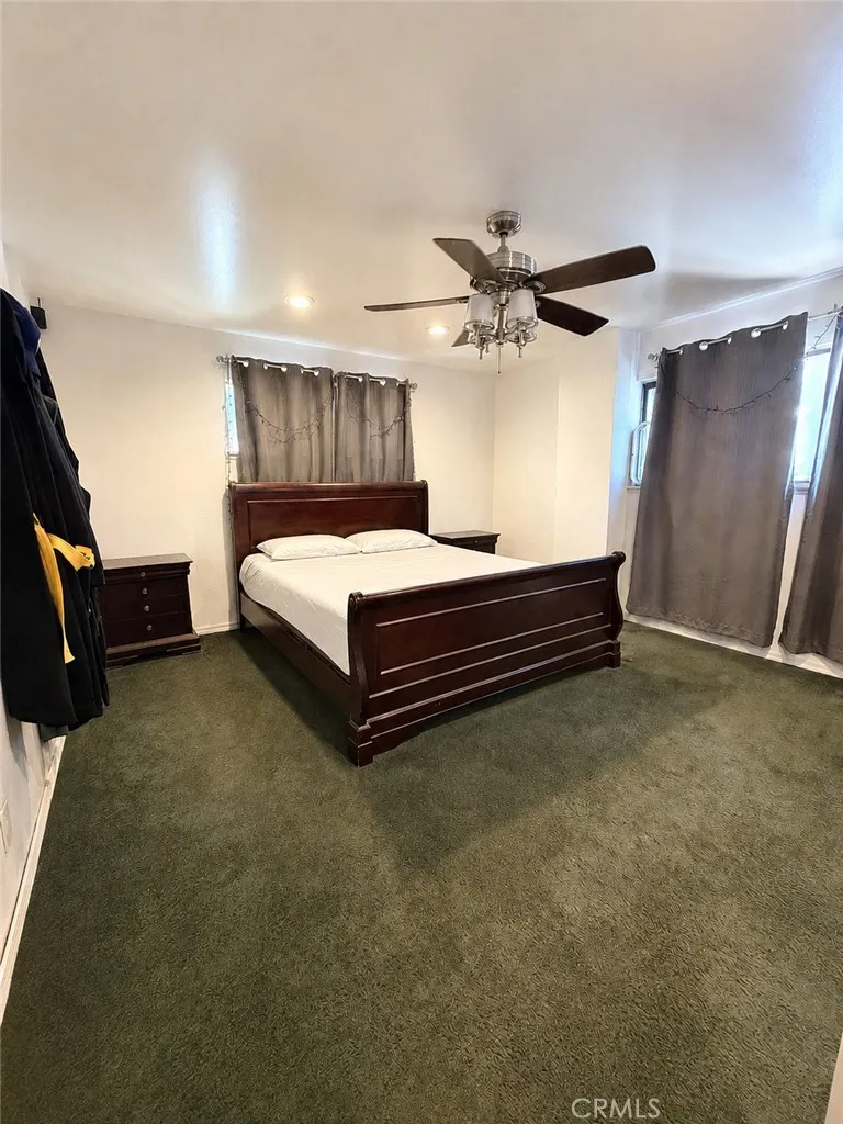 18925 Cedar Valley Newhall, CA 91321