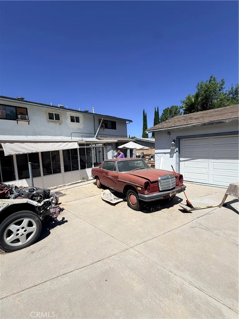 18925 Cedar Valley Newhall, CA 91321