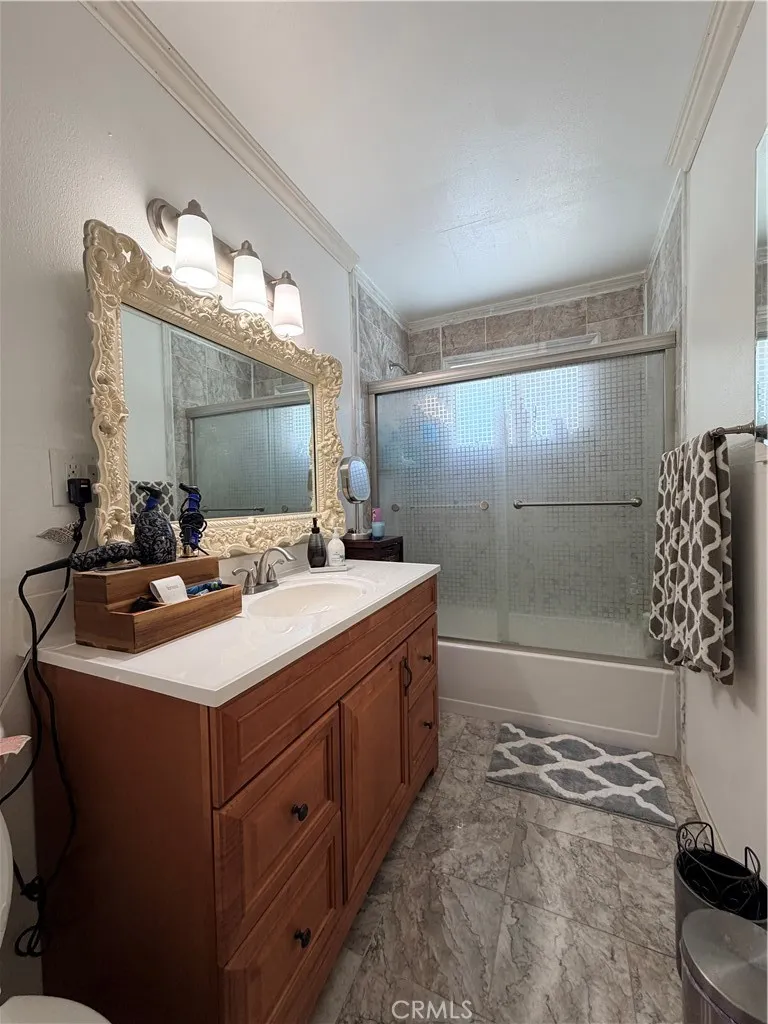 18925 Cedar Valley Newhall, CA 91321