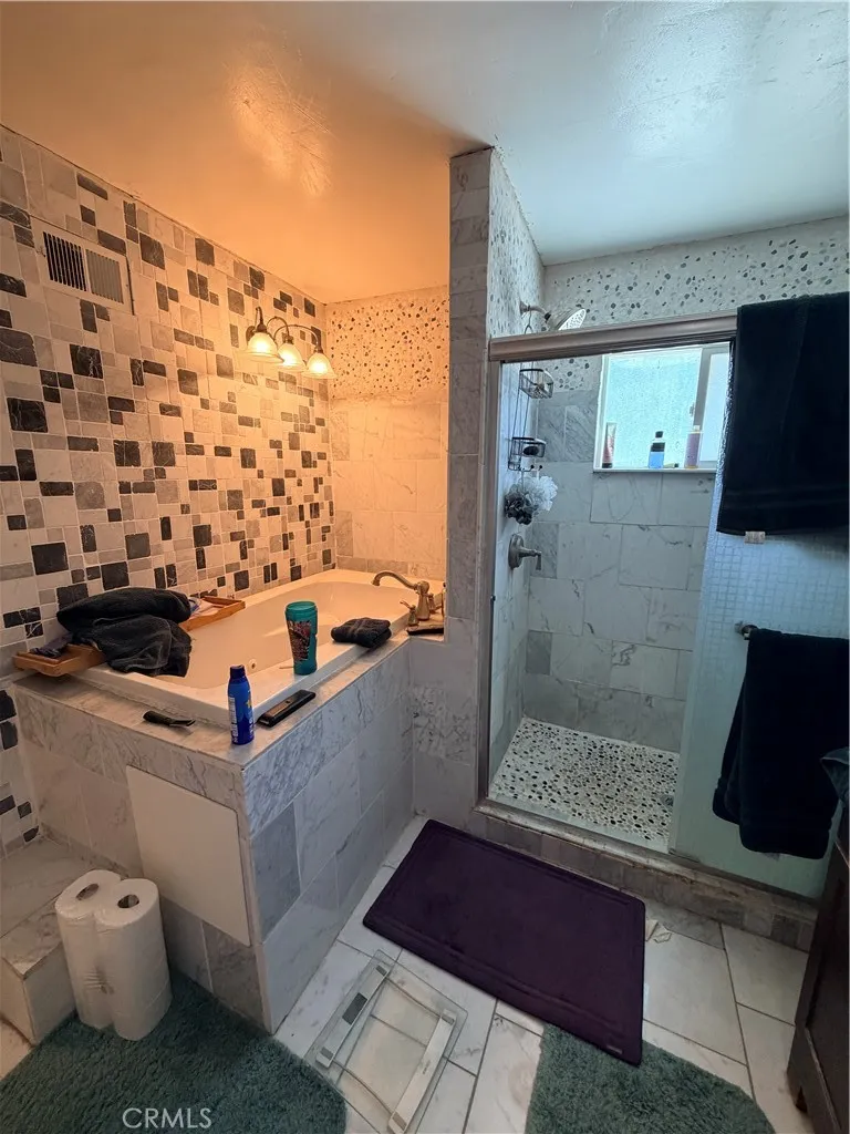 18925 Cedar Valley Newhall, CA 91321