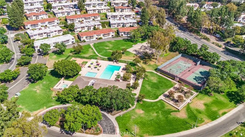 23432 Caminito Salado Laguna Hills, CA 92653