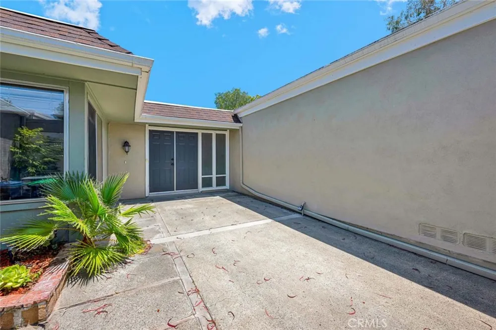 23432 Caminito Salado Laguna Hills, CA 92653