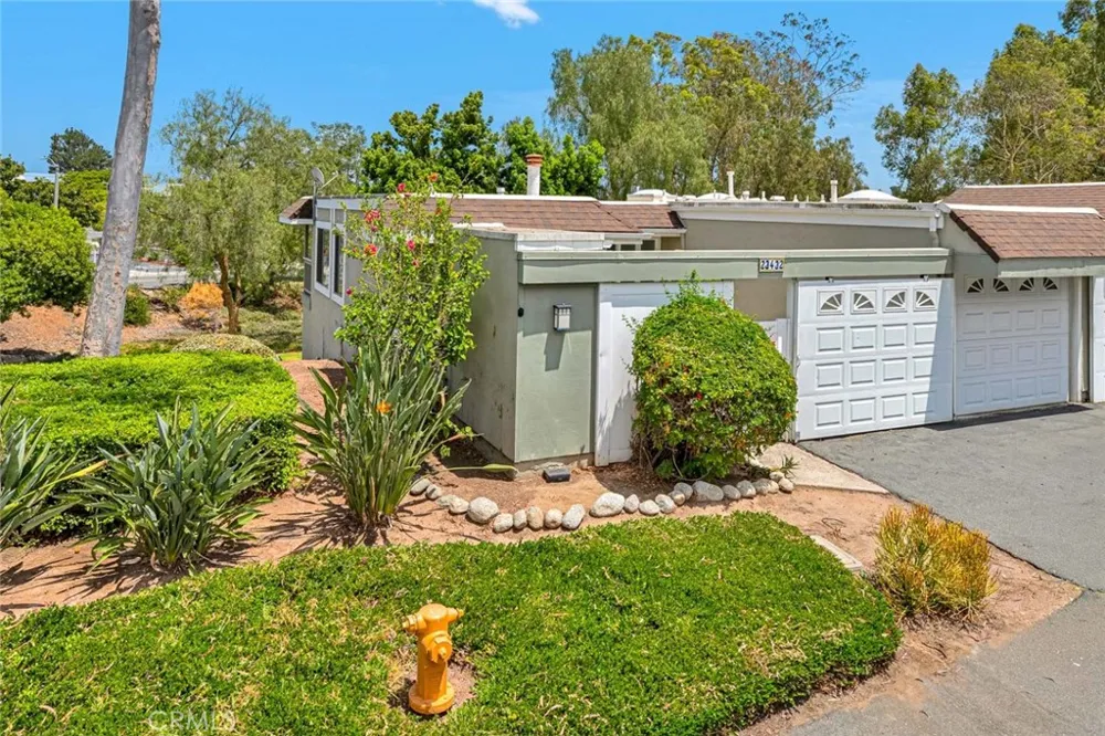 23432 Caminito Salado Laguna Hills, CA 92653