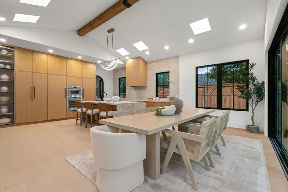 15 San Juan Avenue Menlo Park, CA 94025