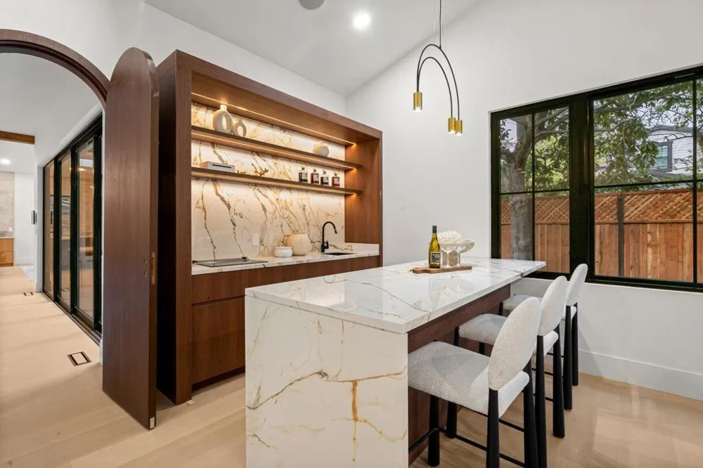 15 San Juan Avenue Menlo Park, CA 94025