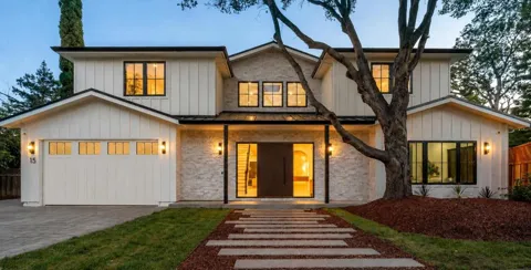 15 San Juan Avenue