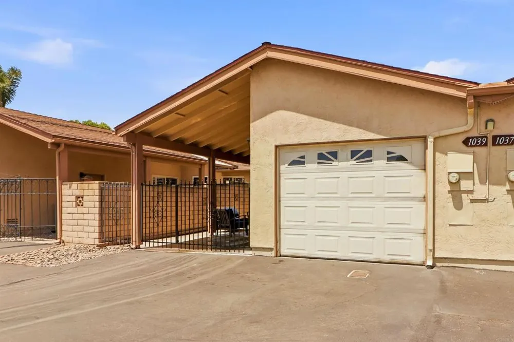 1039 Plover Way Oceanside, CA 92057