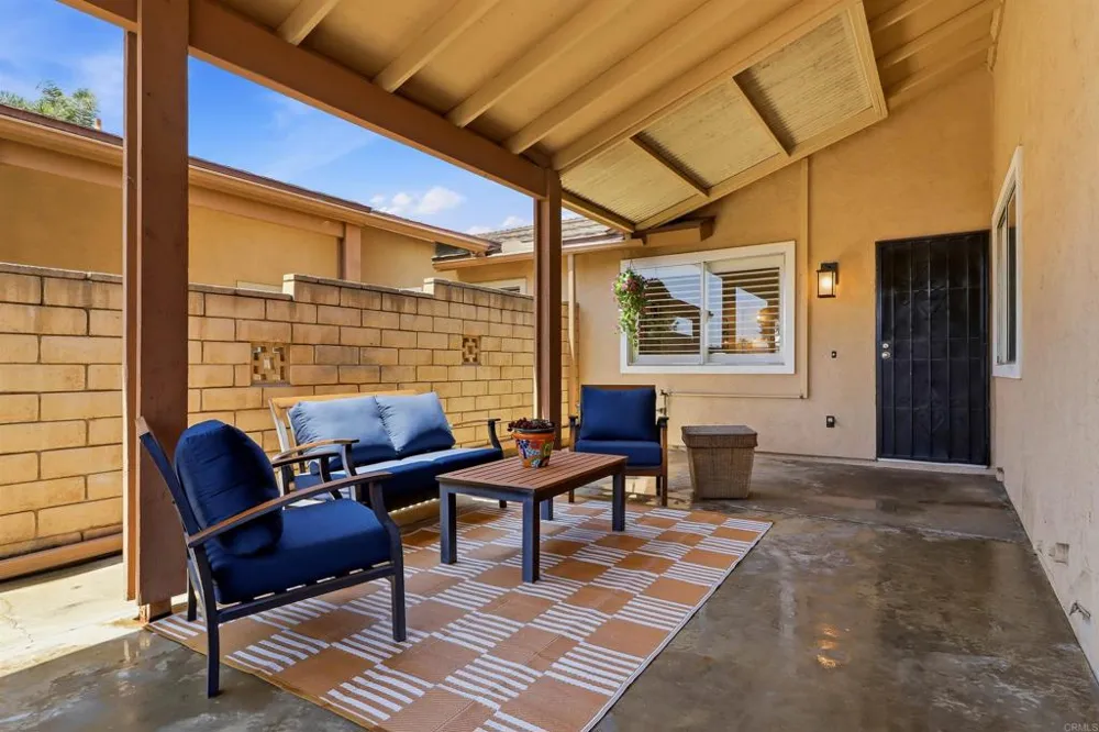 1039 Plover Way Oceanside, CA 92057