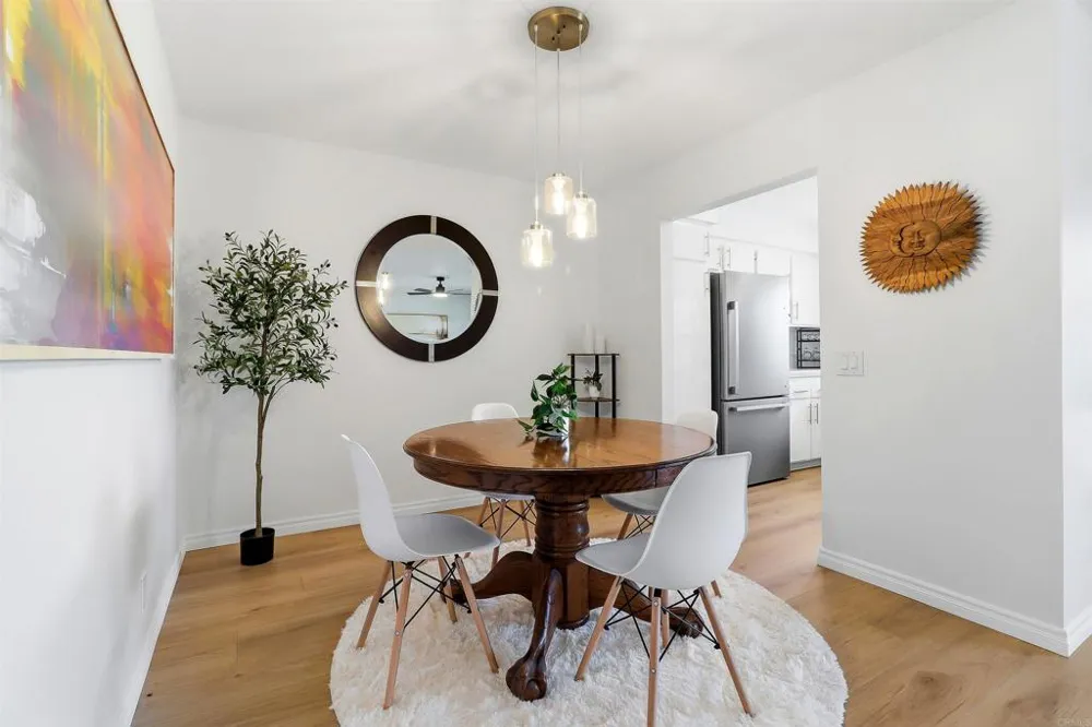 1039 Plover Way Oceanside, CA 92057