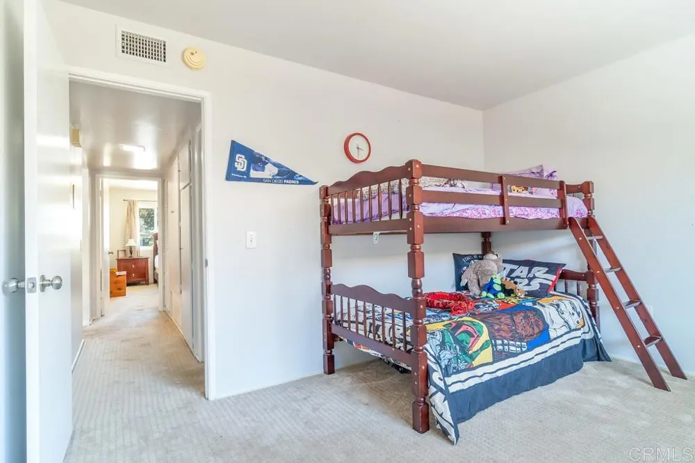 818 E Washington Avenue Escondido, CA 92025