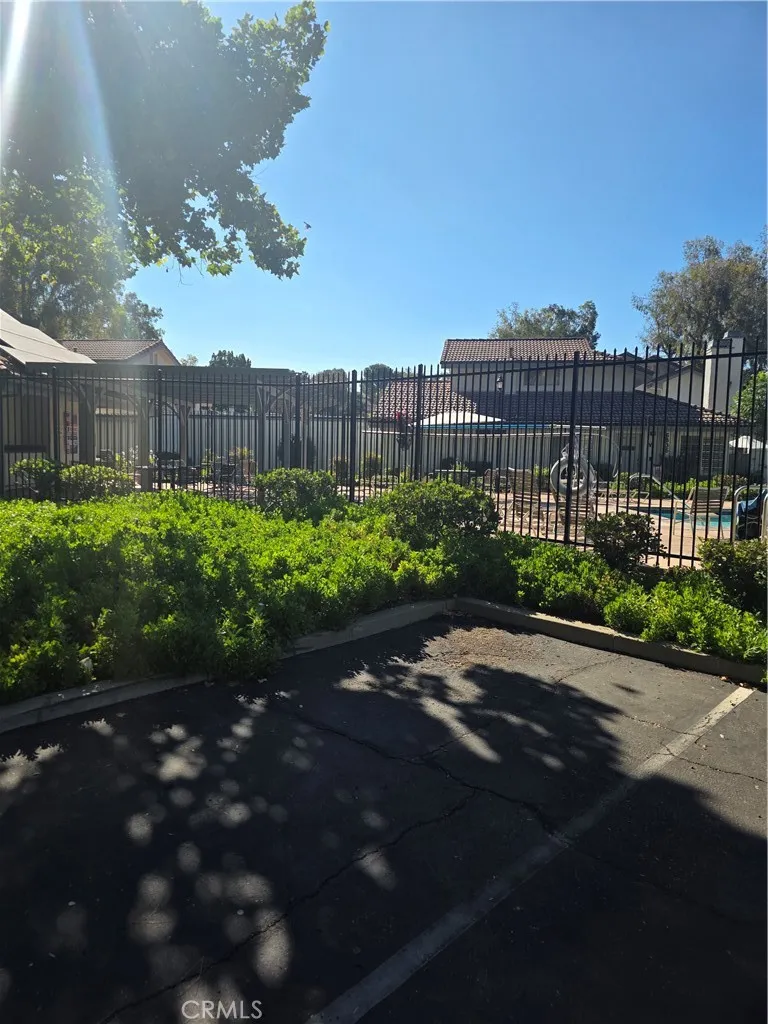 6767 Pheasant Oak Park, CA 91377