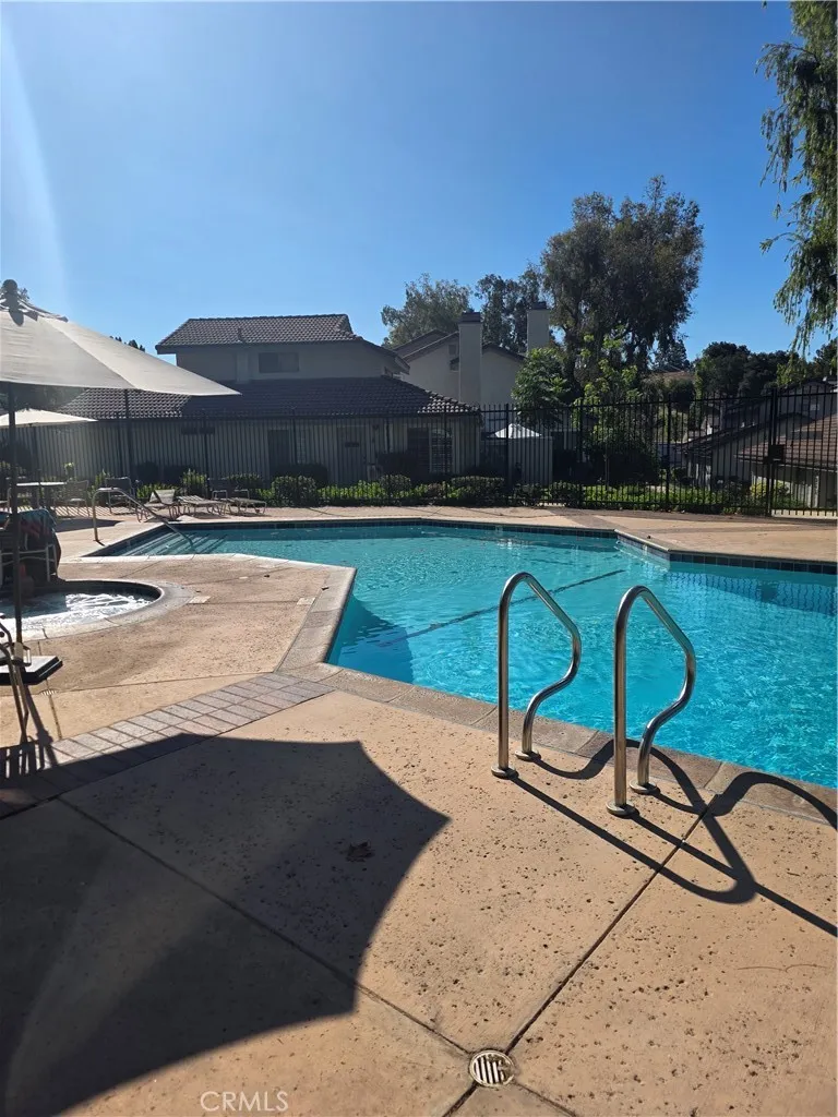 6767 Pheasant Oak Park, CA 91377