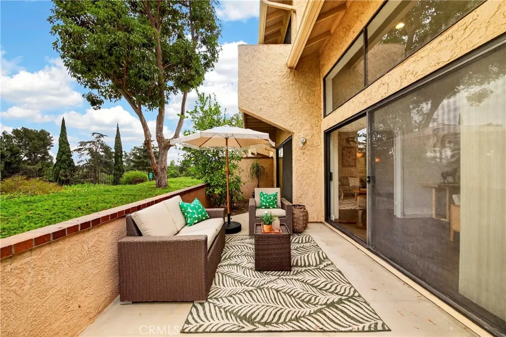 636 Colonial Circle Fullerton, CA 92835