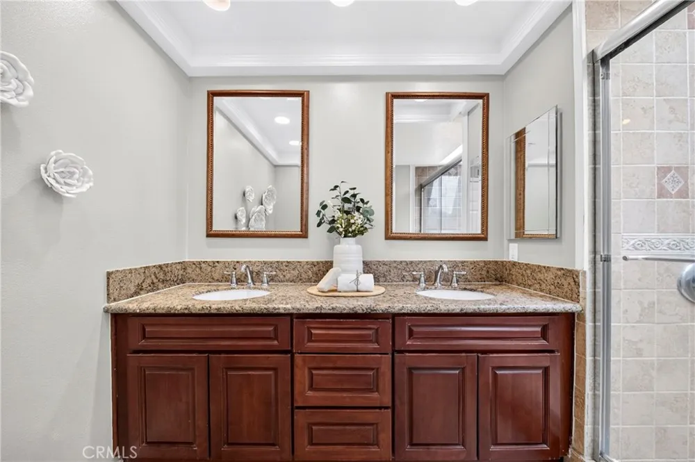 636 Colonial Circle Fullerton, CA 92835