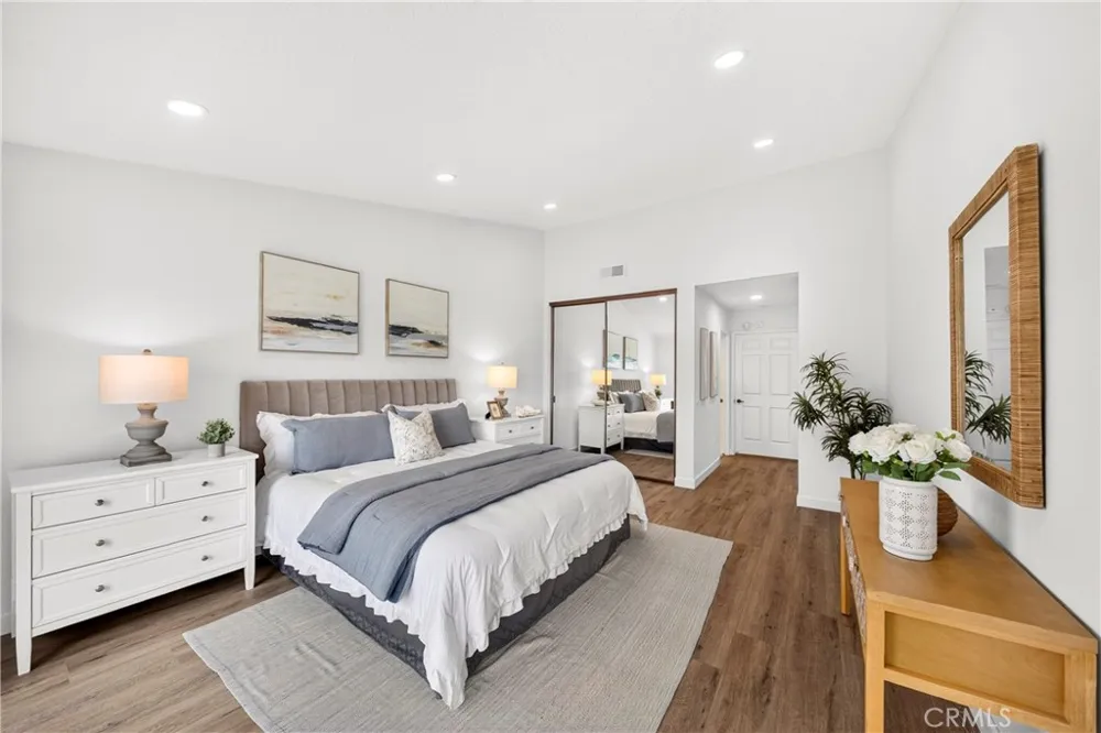 636 Colonial Circle Fullerton, CA 92835