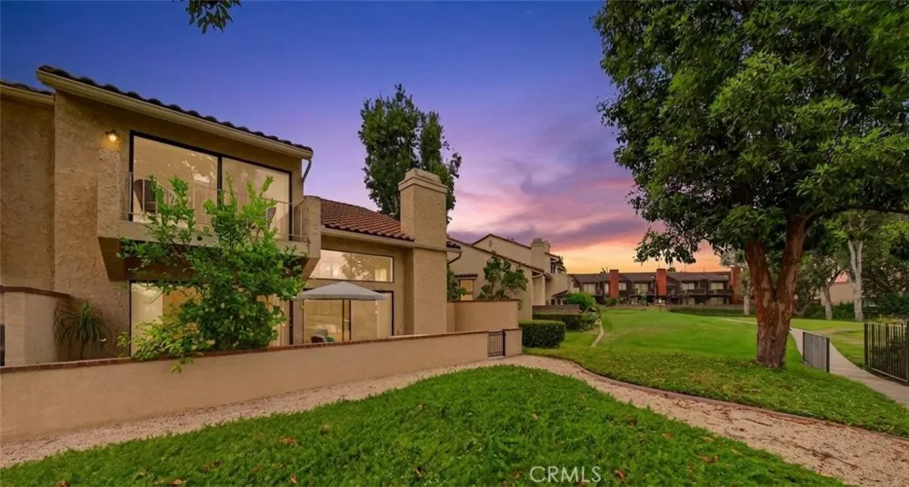 636 Colonial Circle Fullerton, CA 92835
