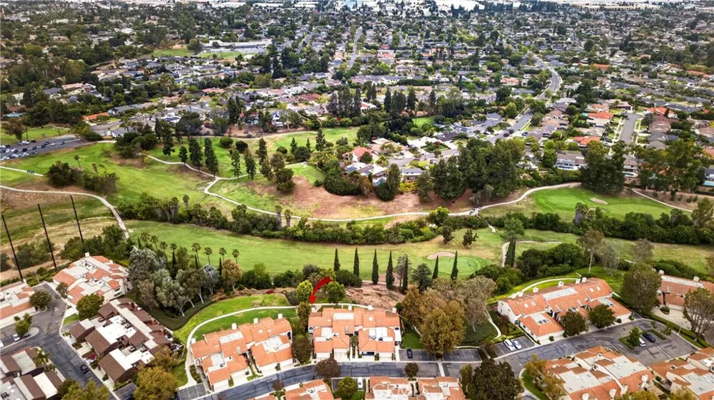 636 Colonial Circle Fullerton, CA 92835