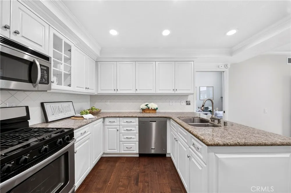 636 Colonial Circle Fullerton, CA 92835