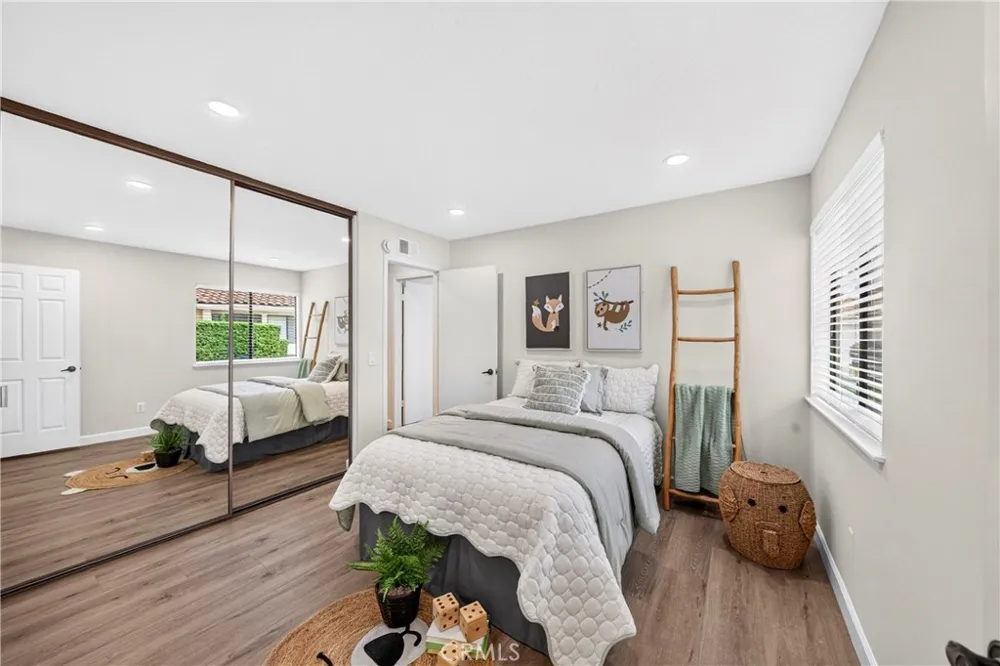 636 Colonial Circle Fullerton, CA 92835