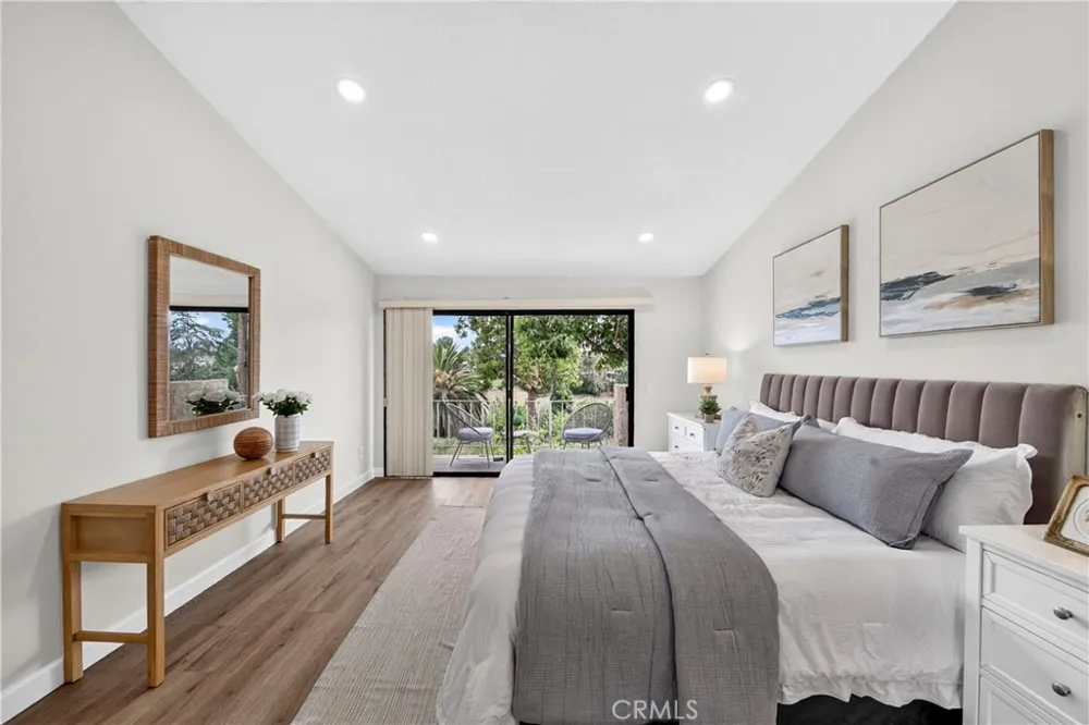 636 Colonial Circle Fullerton, CA 92835