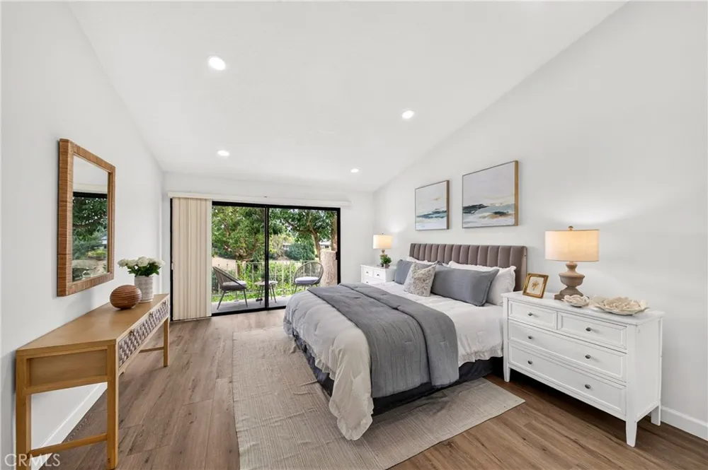 636 Colonial Circle Fullerton, CA 92835