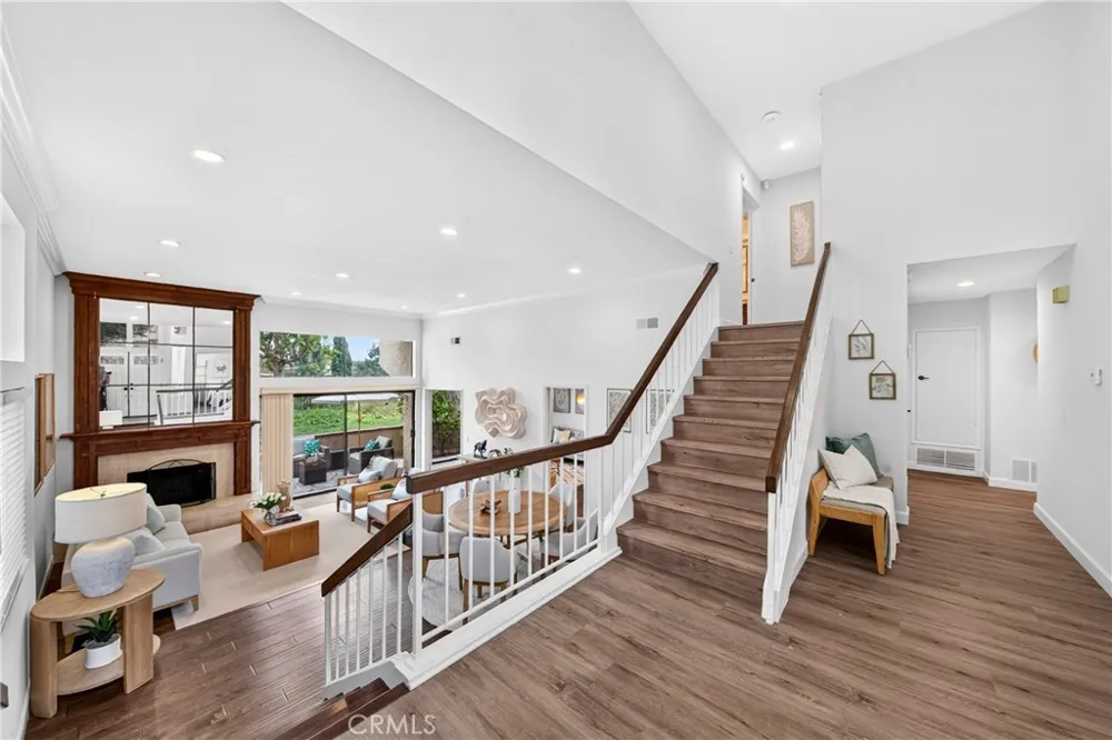 636 Colonial Circle Fullerton, CA 92835