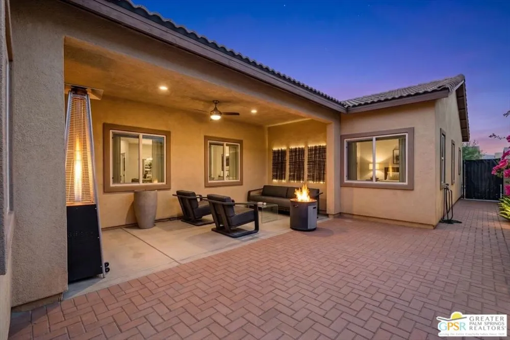 67377 Rio Naches Road Cathedral City, CA 92234
