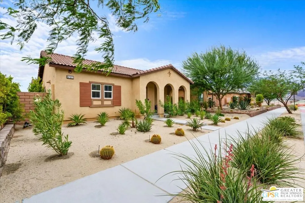 67377 Rio Naches Road Cathedral City, CA 92234