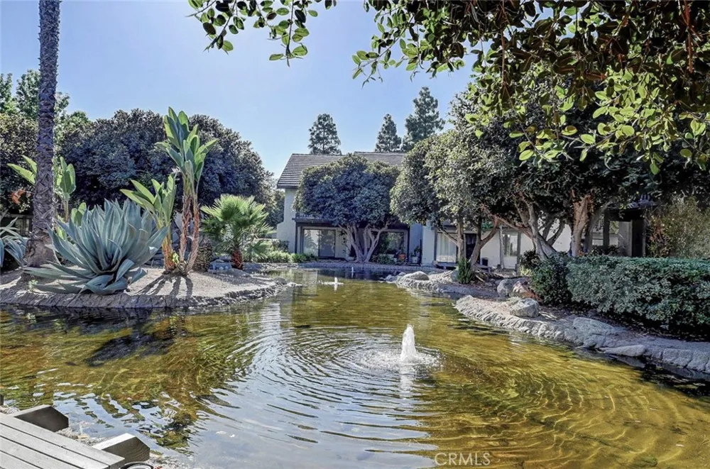 322 Orange Blossom Irvine, CA 92618