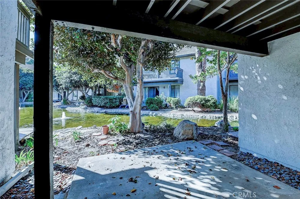 322 Orange Blossom Irvine, CA 92618