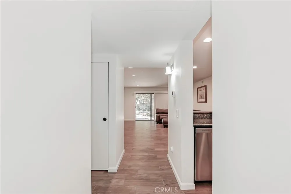 322 Orange Blossom Irvine, CA 92618