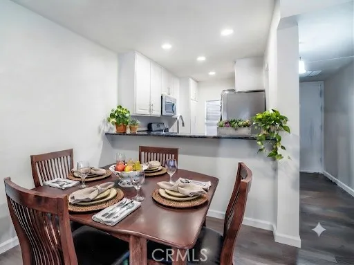 322 Orange Blossom Irvine, CA 92618