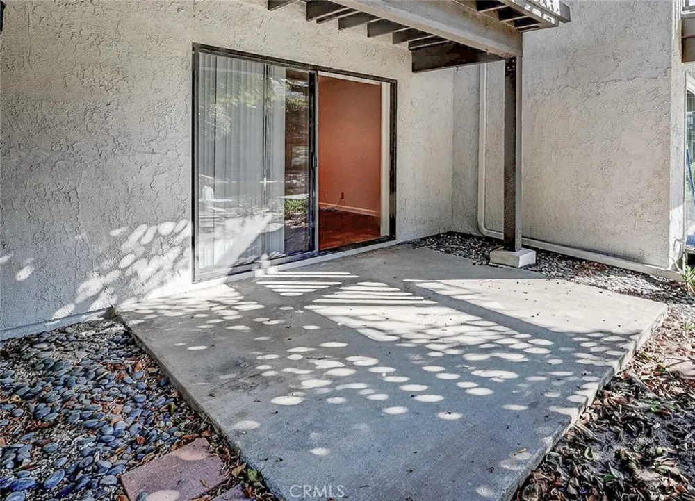 322 Orange Blossom Irvine, CA 92618