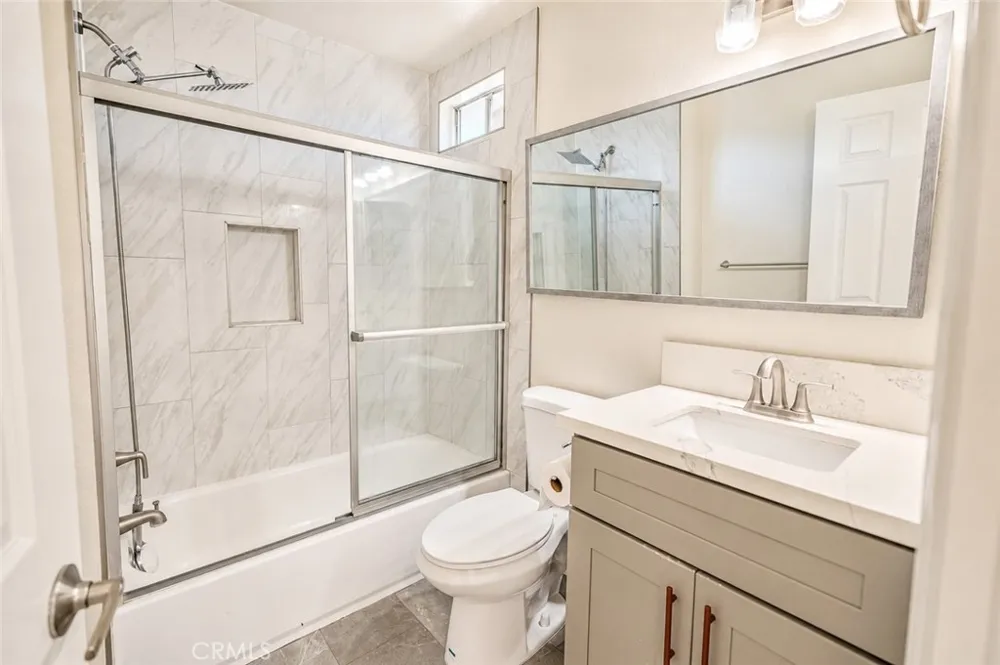 9441 Flower Street #203 Bellflower, CA 90706
