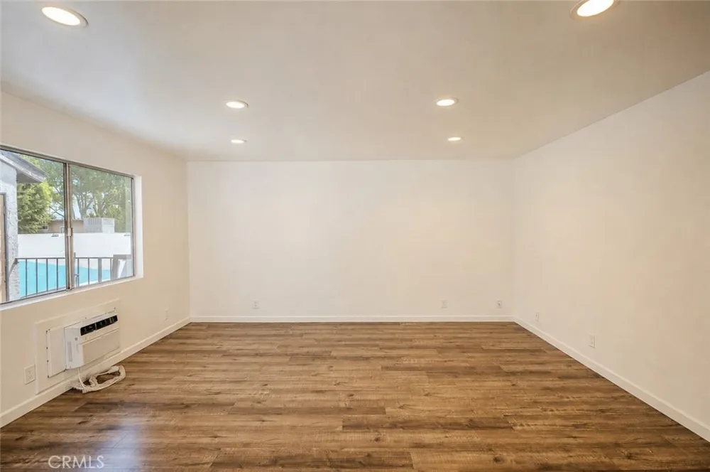 9441 Flower Street #203 Bellflower, CA 90706