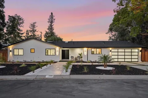 1389 Chelsea Drive