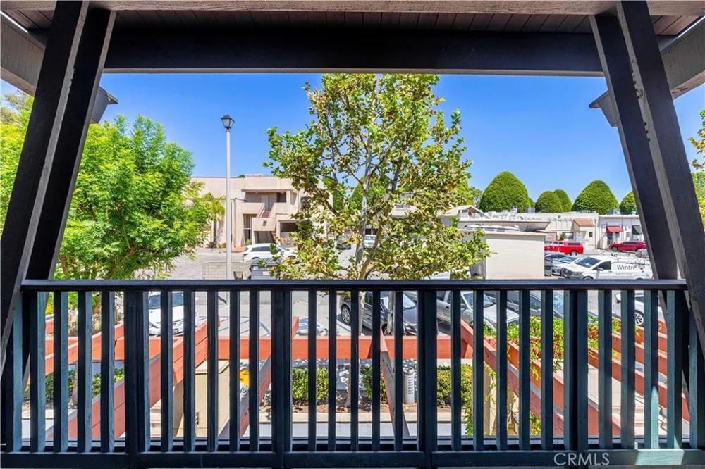 142 Vermont ave #B Glendora, CA 91741