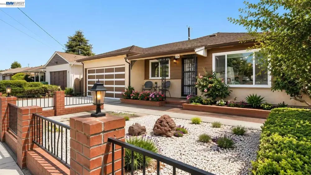 404 Bradrick Dr San Leandro, CA 94578