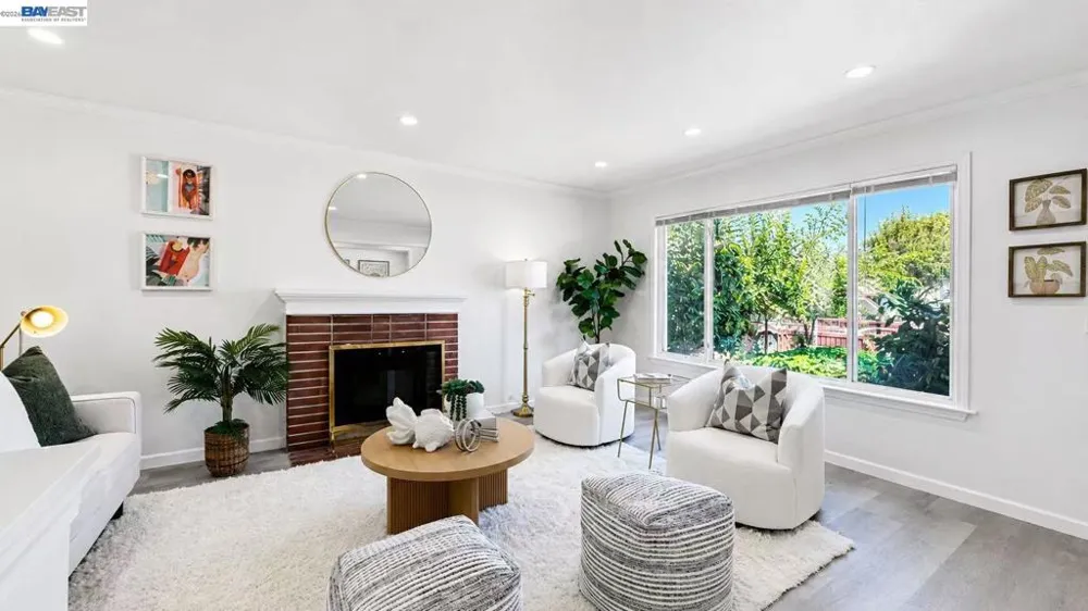 404 Bradrick Dr San Leandro, CA 94578
