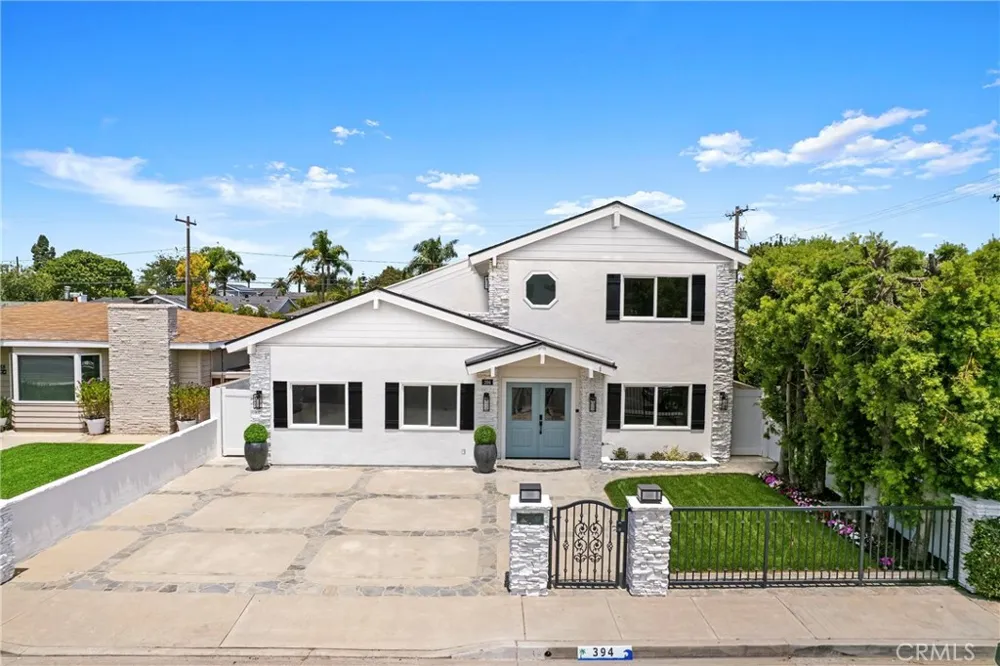 394 Magnolia Street Costa Mesa, CA 92627