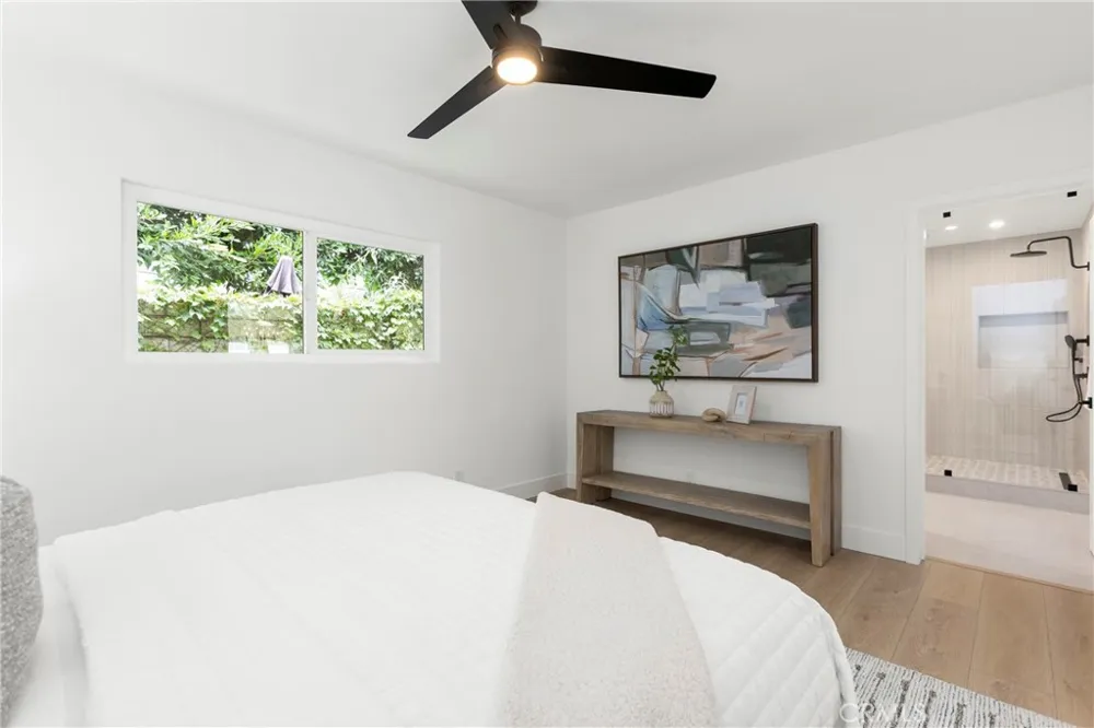 394 Magnolia Street Costa Mesa, CA 92627