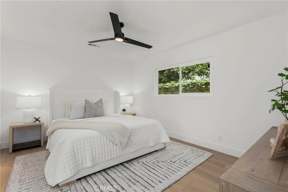 394 Magnolia Street Costa Mesa, CA 92627
