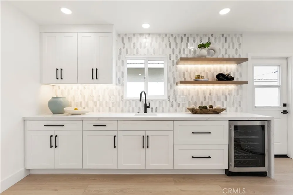 394 Magnolia Street Costa Mesa, CA 92627