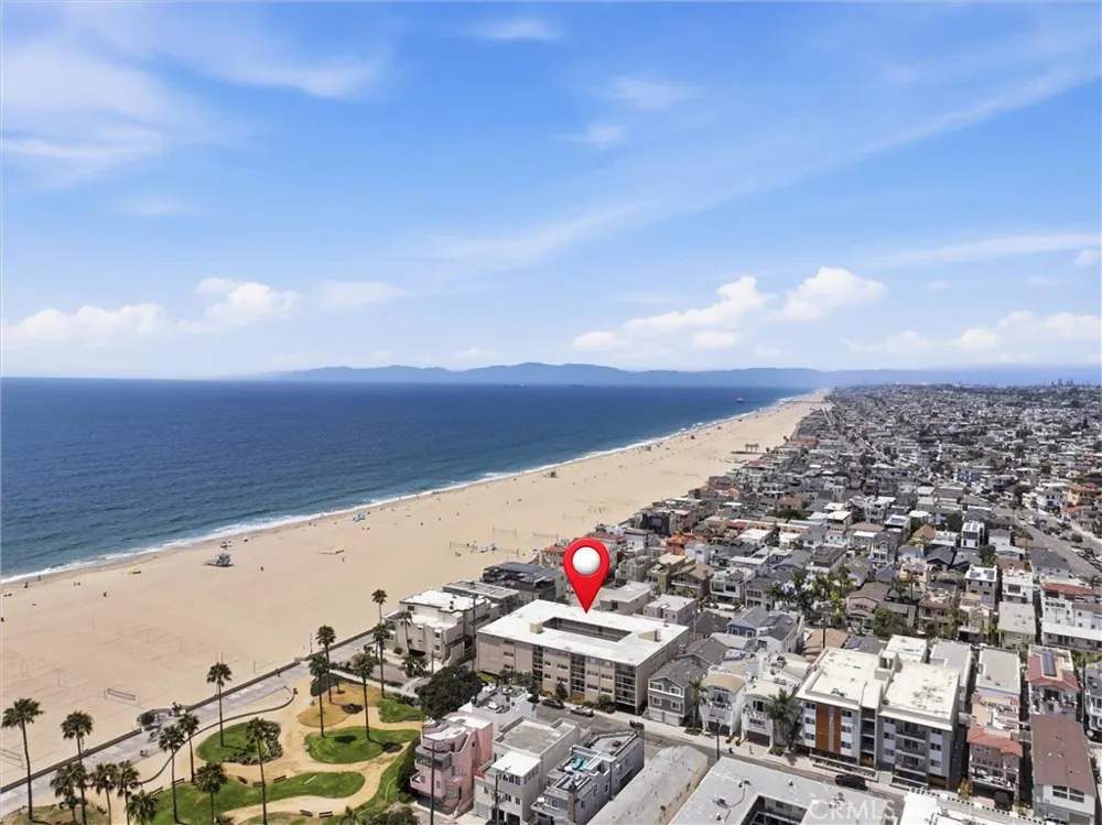 15 15th Street #14 Hermosa Beach, CA 90254