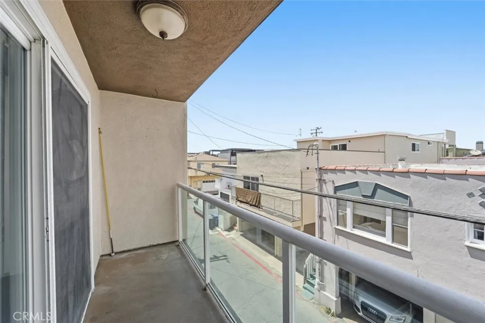 15 15th Street #14 Hermosa Beach, CA 90254