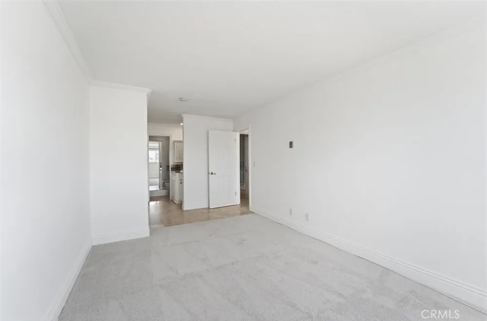 15 15th Street #14 Hermosa Beach, CA 90254