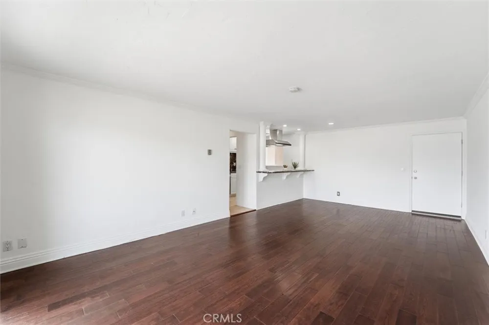 15 15th Street #14 Hermosa Beach, CA 90254