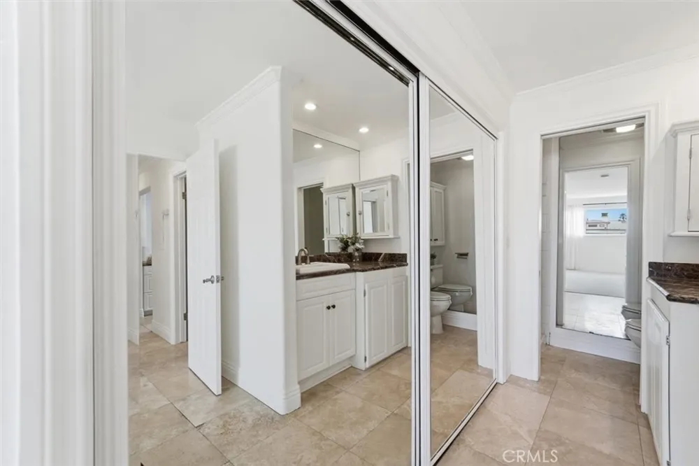15 15th Street #14 Hermosa Beach, CA 90254