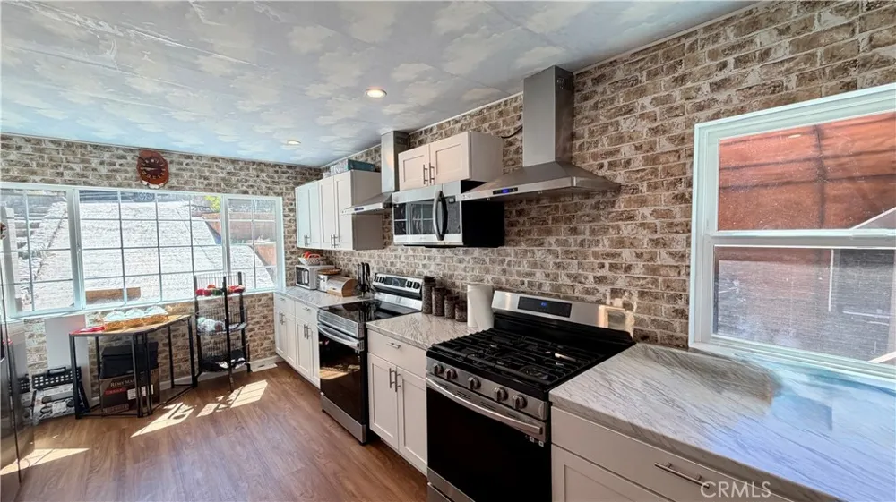 14921 Ward Drive Pine Mountain Club, CA 93225